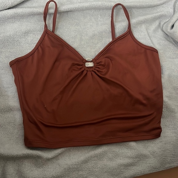 A brownish orange crop top - Picture 1 of 2